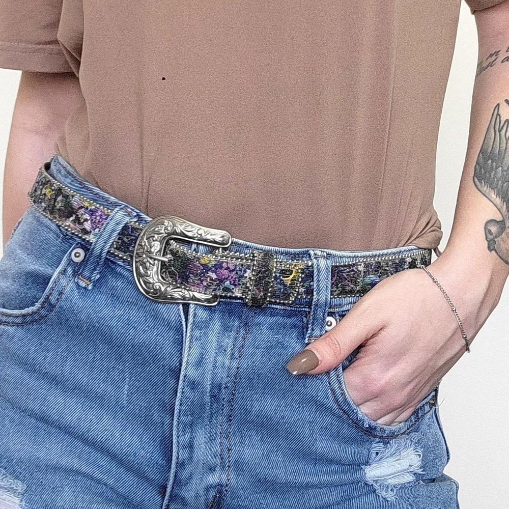 Vintage Western Floral Patterned Belt with Silver Buckle